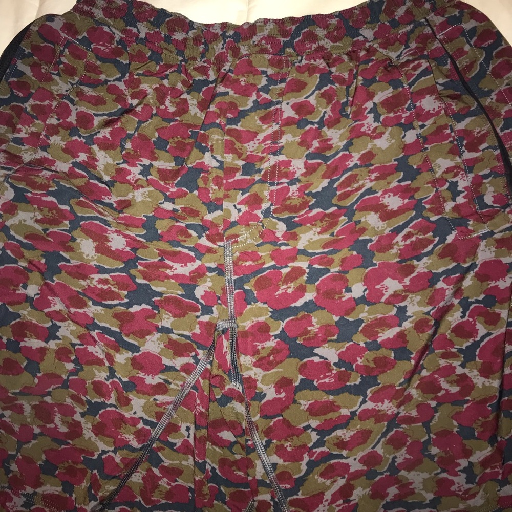 Mens Lululemon Pacebreaker shorts